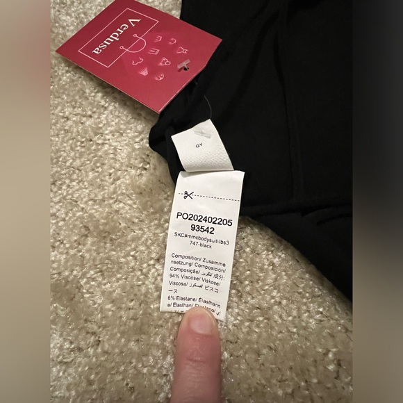 Verdusa scoopneck strappy black bodysuit, new with tags, xsm/sm - Picture 3 of 7